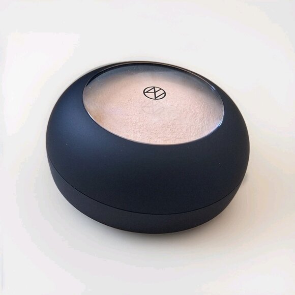 IL MAKIAGE Mineral Baked Highlighter in Halo BNIB - Picture 3 of 5